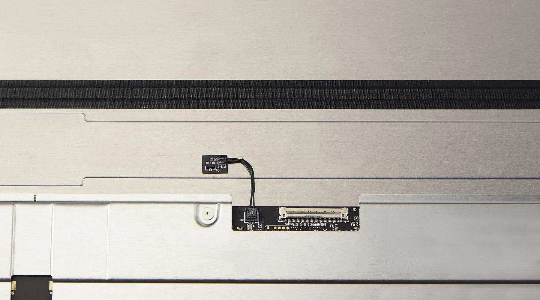 Complete LCD Display Assembly For iMac 24" A2873 (2023) A3137 / A3247 (2024) (LG204A-215 LM235UH1 SDD3) (Used OEM Pull: Grade A) (Big Camera Hole) (Silver)